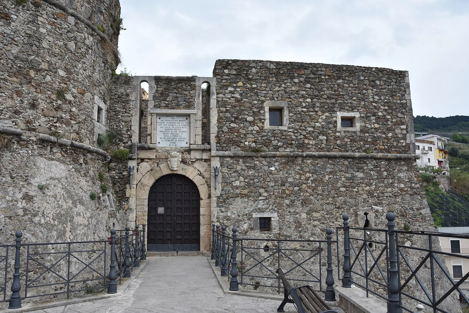 Brama Castello Murat w Pizzo