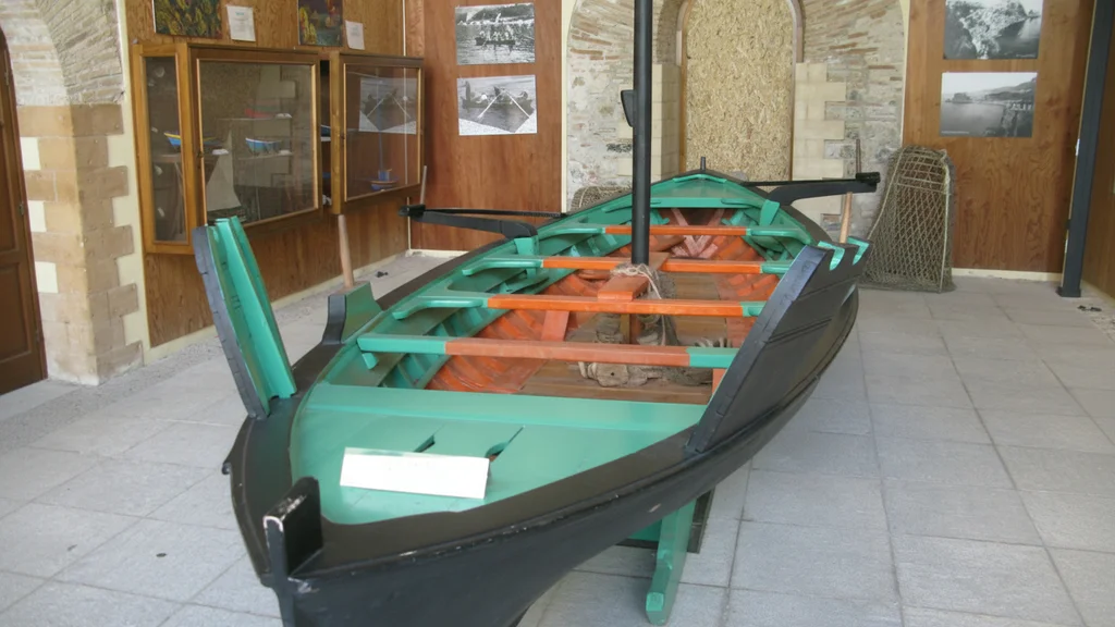 Fishing Museum in Scilla – luntre boat in Castello Ruffo